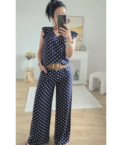 Tops / Blouses><noscript><img width=