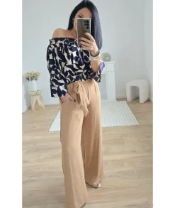 Tops / Blouses><noscript><img width=