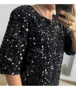Tops / Blouses><noscript><img width=