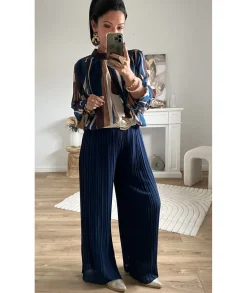 Tops / Blouses><noscript><img width=