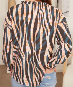 Tops / Blouses><noscript><img width=