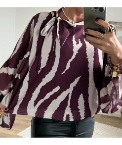 Tops / Blouses><noscript><img width=