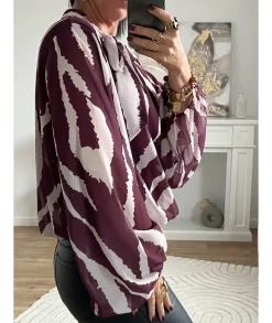Tops / Blouses><noscript><img width=