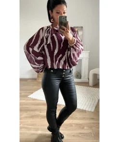 Tops / Blouses><noscript><img width=