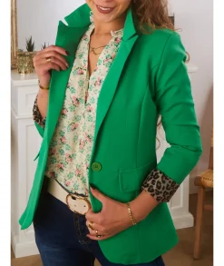Tops / Blouses><noscript><img width=