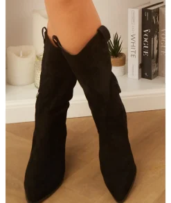 Boots & Bottes><noscript><img width=