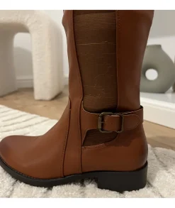 Boots & Bottes><noscript><img width=