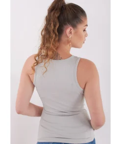 Tops / Blouses><noscript><img width=
