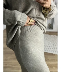 Pulls / Gilets|Jupes / Shorts><noscript><img width=