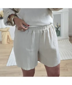 Jupes / Shorts><noscript><img width=