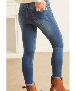 Jeans / Pantalons><noscript><img width=
