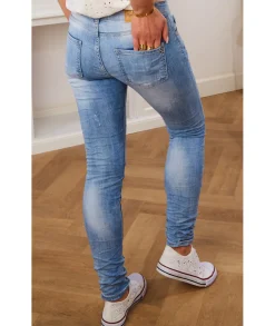 Jeans / Pantalons><noscript><img width=