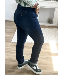 Jeans / Pantalons><noscript><img width=