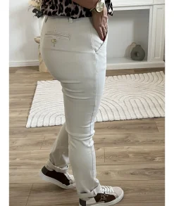 Jeans / Pantalons><noscript><img width=
