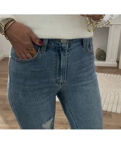 Jeans / Pantalons><noscript><img width=