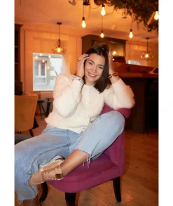 Jeans / Pantalons><noscript><img width=