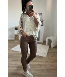 Jeans / Pantalons><noscript><img width=