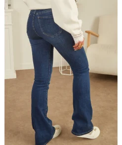 Jeans / Pantalons><noscript><img width=