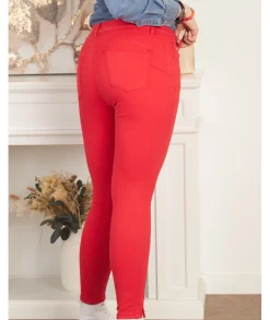 Jeans / Pantalons><noscript><img width=