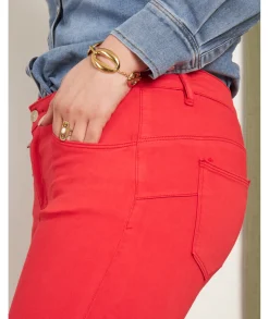 Jeans / Pantalons><noscript><img width=