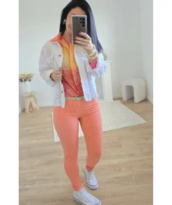 Jeans / Pantalons><noscript><img width=