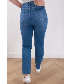 Jeans / Pantalons><noscript><img width=