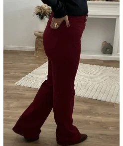 Jeans / Pantalons><noscript><img width=