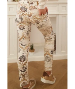 Jeans / Pantalons><noscript><img width=