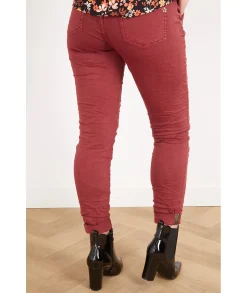 Jeans / Pantalons><noscript><img width=