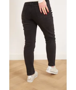 Jeans / Pantalons><noscript><img width=