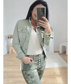 Jeans / Pantalons><noscript><img width=