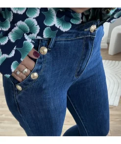 Jeans / Pantalons><noscript><img width=