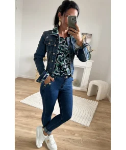 Jeans / Pantalons><noscript><img width=
