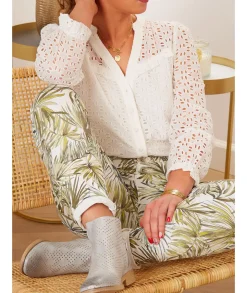 Jeans / Pantalons><noscript><img width=
