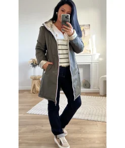 Jeans / Pantalons><noscript><img width=