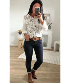 Jeans / Pantalons><noscript><img width=