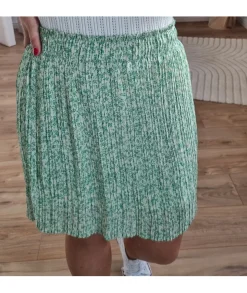 Jupes / Shorts><noscript><img width=