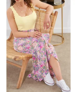 Jupes / Shorts><noscript><img width=