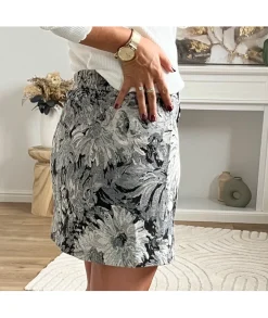 Jupes / Shorts><noscript><img width=