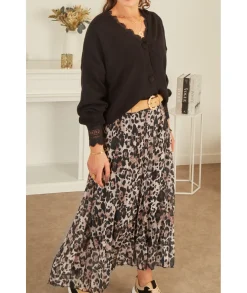 Jupes / Shorts><noscript><img width=
