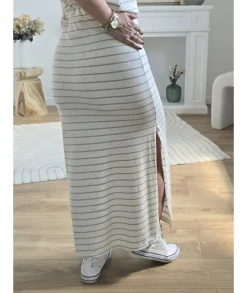 Jupes / Shorts><noscript><img width=