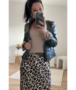 Jupes / Shorts><noscript><img width=