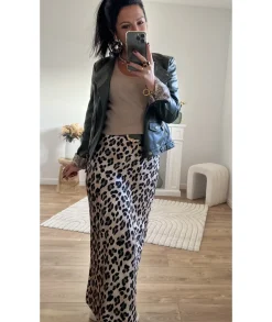 Jupes / Shorts><noscript><img width=
