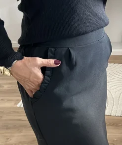 Jupes / Shorts>La boutique de Lilie JUPE ZINEDINE Noir