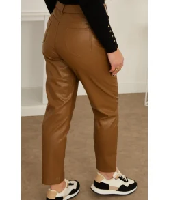 Jeans / Pantalons><noscript><img width=