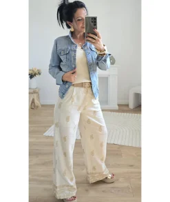 Jeans / Pantalons><noscript><img width=