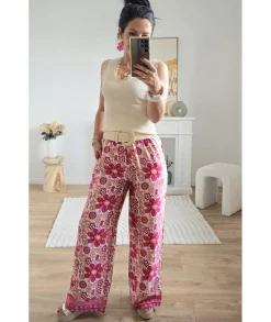 Jeans / Pantalons><noscript><img width=