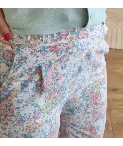Jeans / Pantalons><noscript><img width=