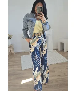 Jeans / Pantalons><noscript><img width=
