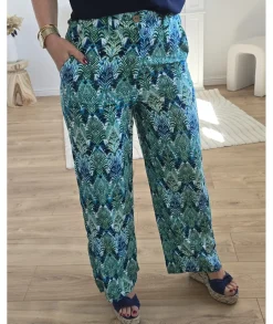 Jeans / Pantalons><noscript><img width=
